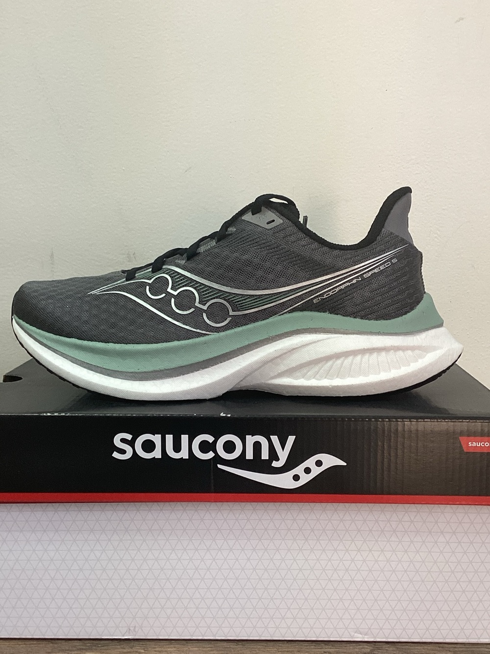 Men’s Saucony Endorphin Speed 5